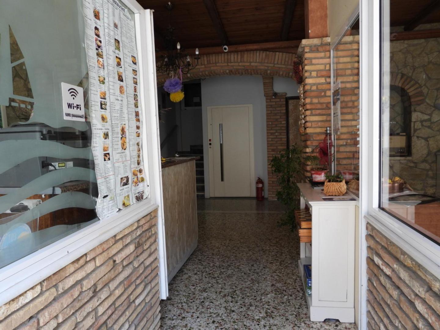 Panorama Hotel - Restaurant Diakopto Buitenkant foto