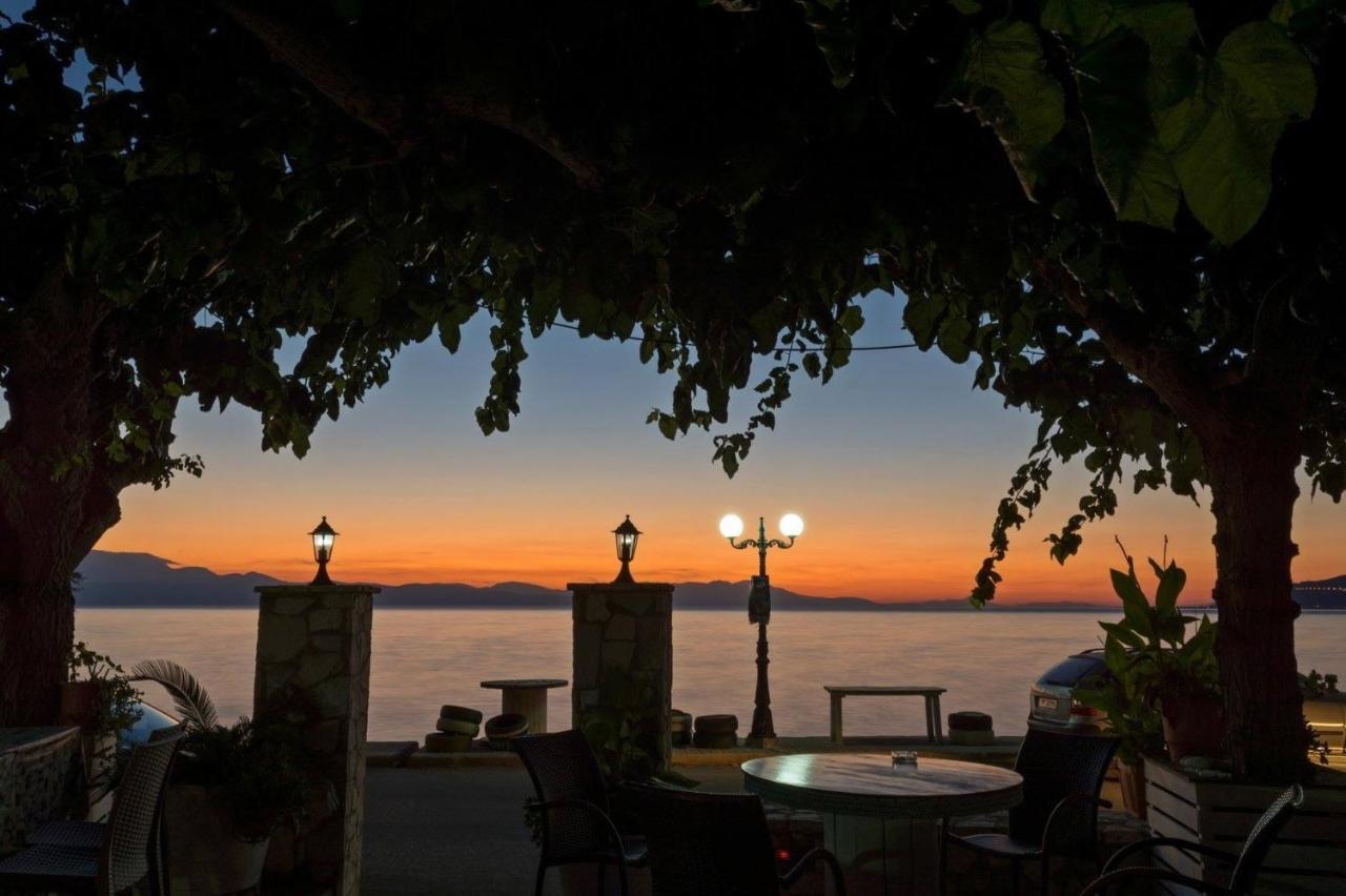 Panorama Hotel - Restaurant Diakopto Buitenkant foto